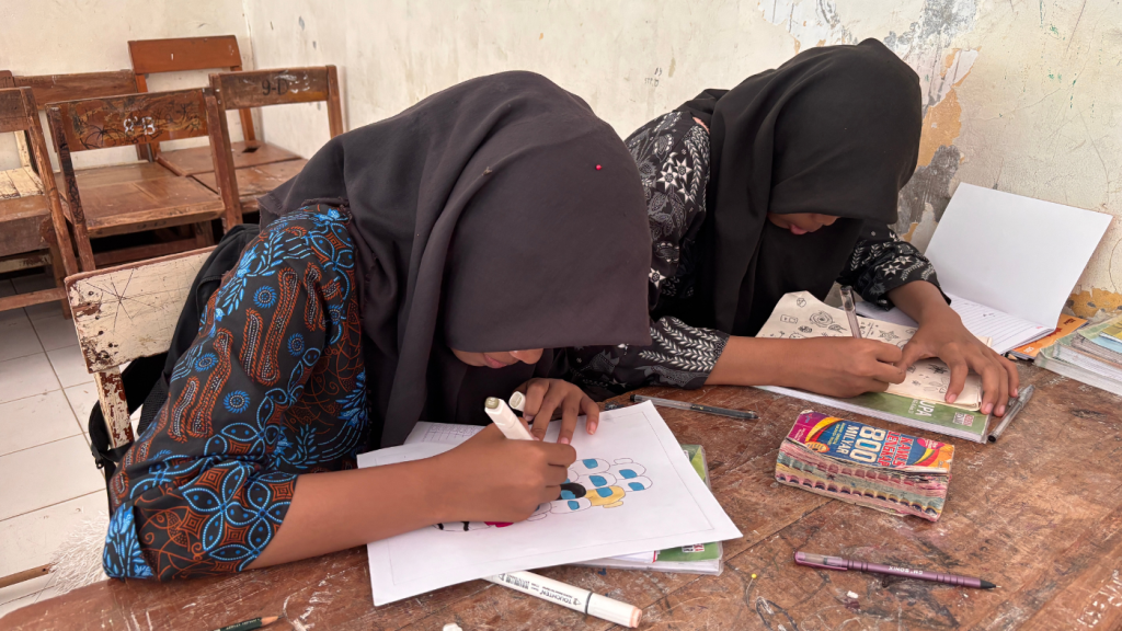 educación de niñas afganas, mujeres afganas y educación, prohibición educativa en Afganistán, derechos de las mujeres en Afganistán, crisis educativa afgana.