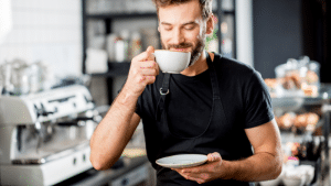 Café y té: ¿Influyen en el riesgo de cáncer de cabeza y cuello?